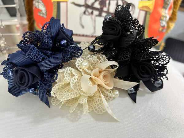 Elegant Vintage Lace Scrunchie