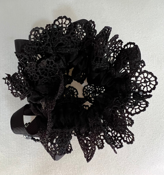 Elegant Vintage Lace Scrunchie