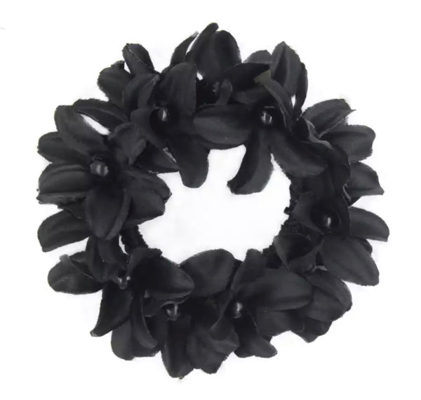 Petal Hair Scrunchie with Pearl