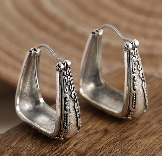 Stirrup Look Bohemian Earrings
