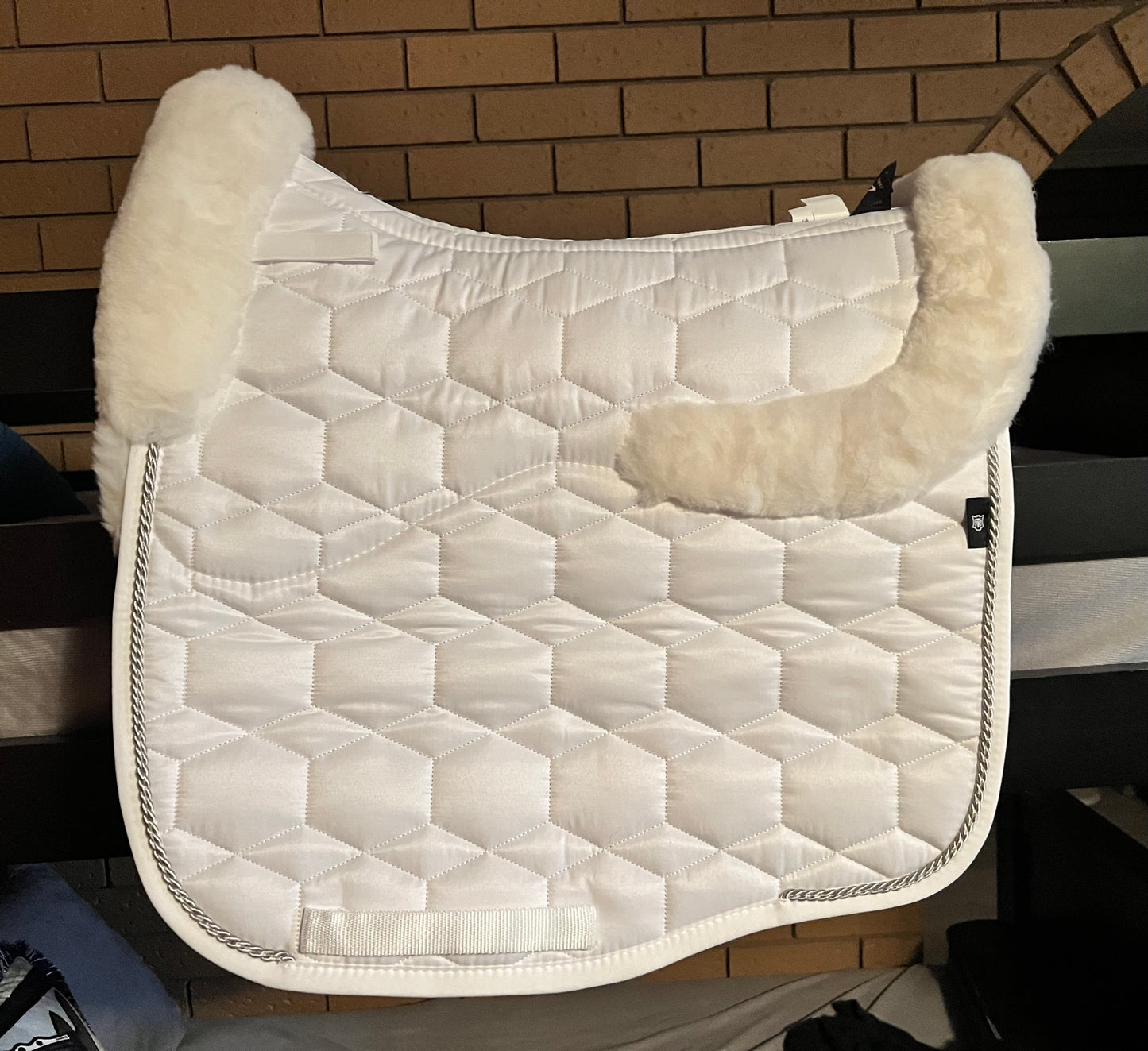 White Sheen Mattes - Full Wool - Medium