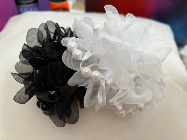 Hair Scrunchie with Pearls