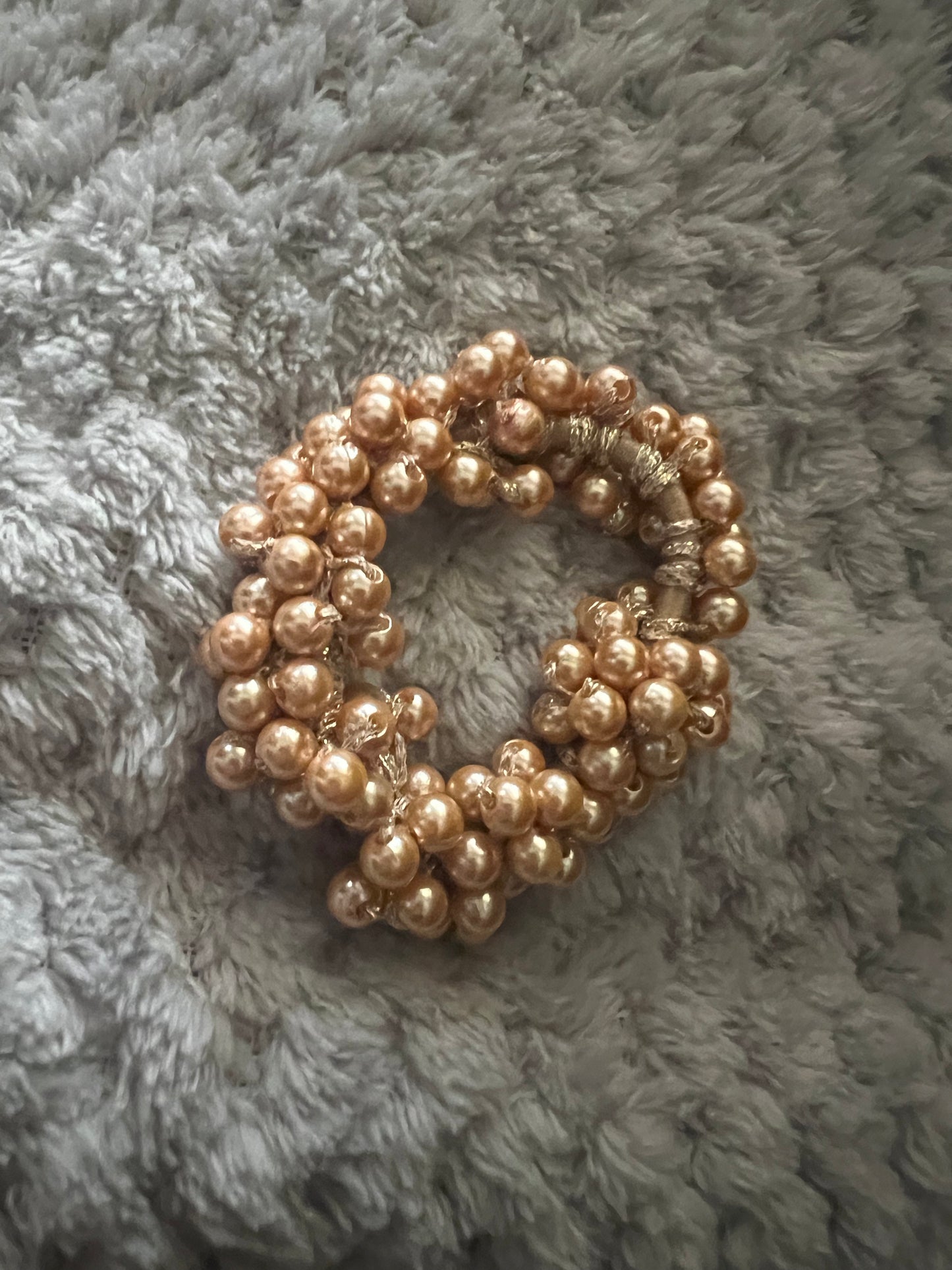 Elegant Champagne/ Light Brown Pearl Hair Tie