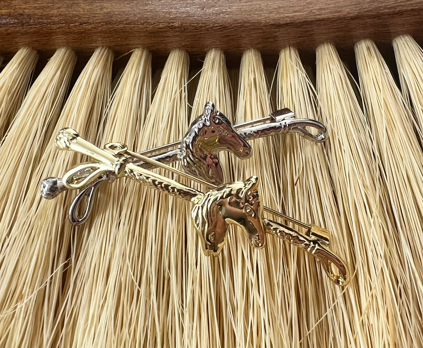 Stock Pin