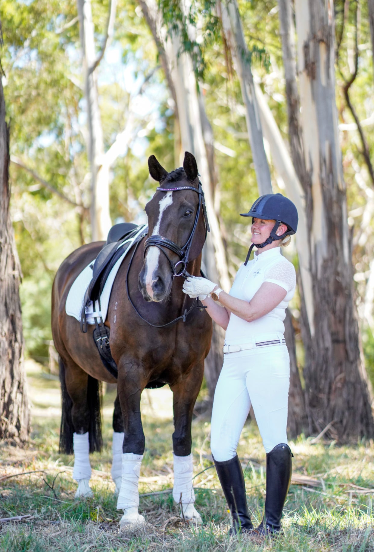 Jewel Eclipse White Show Tights