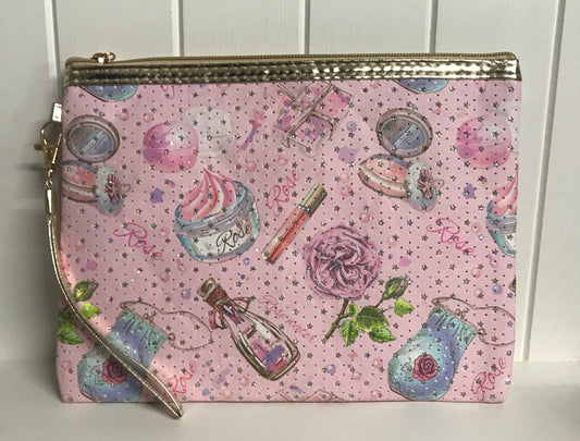 Make Up / Toiletries Bag